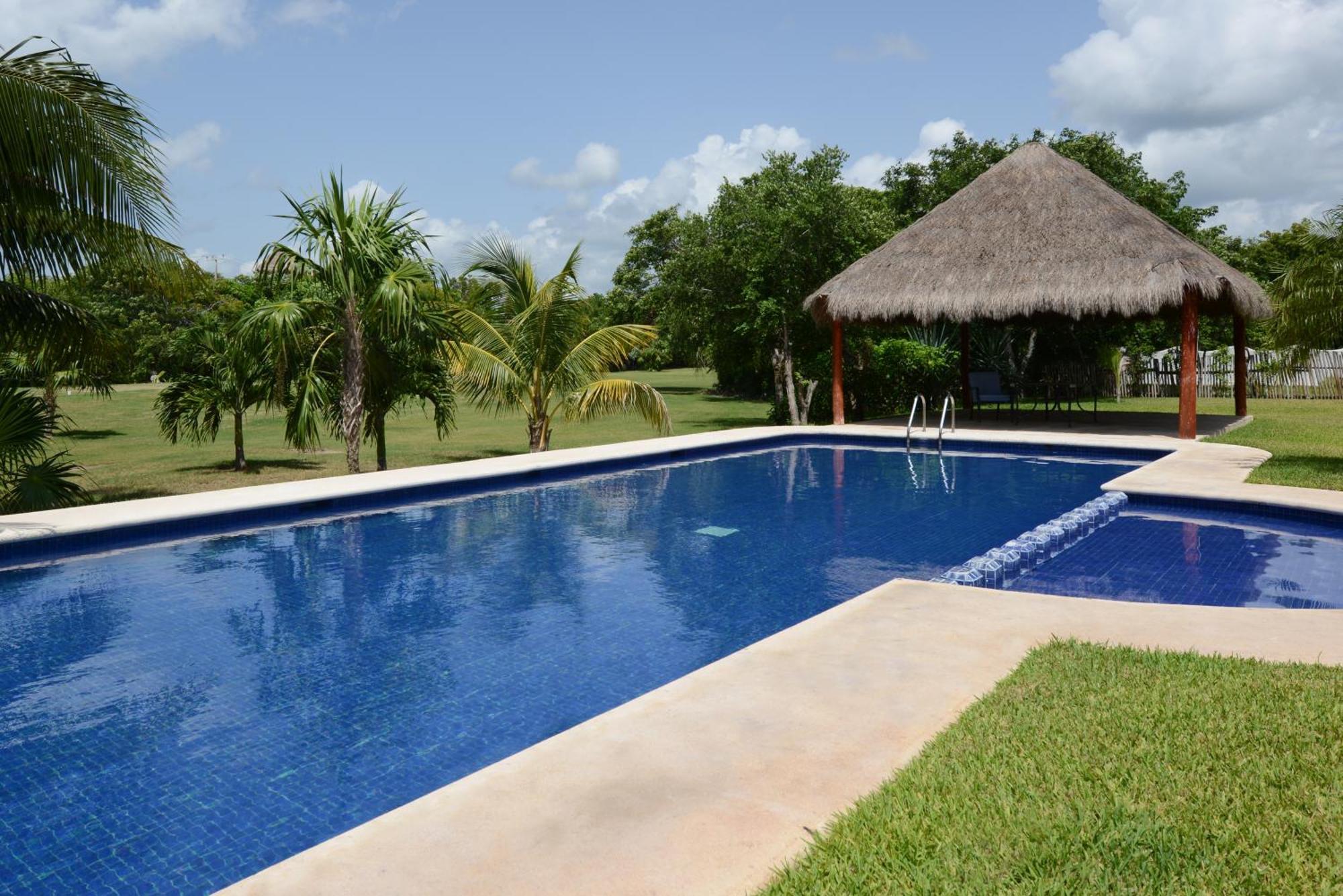 B&B Mom'S House Puerto Aventuras Exterior photo