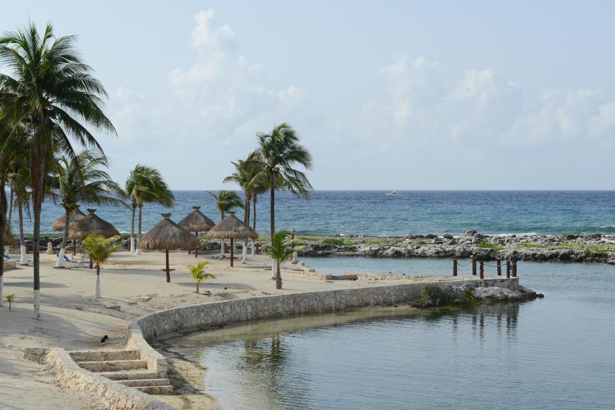 B&B Mom'S House Puerto Aventuras Exterior photo
