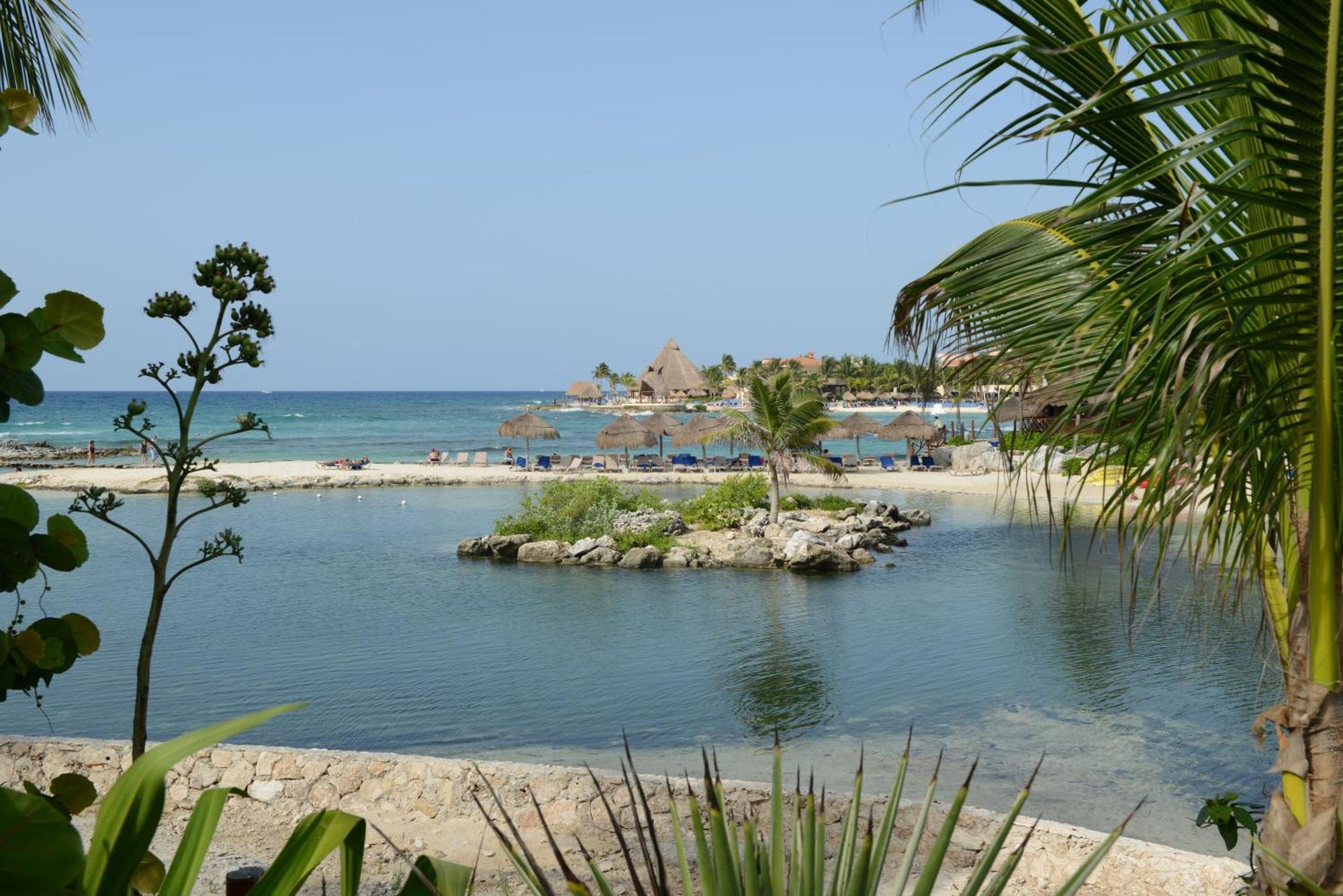 B&B Mom'S House Puerto Aventuras Exterior photo